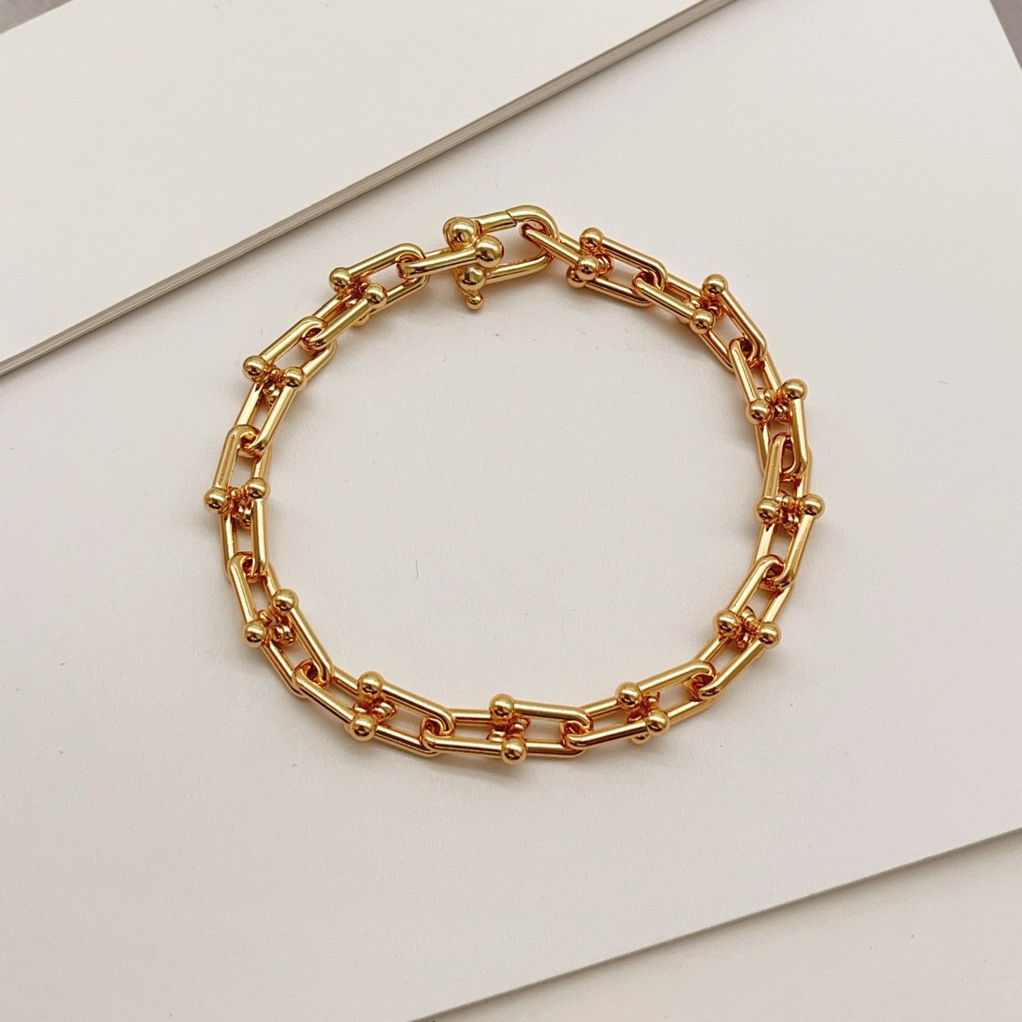 L2868 Luna Bracelet