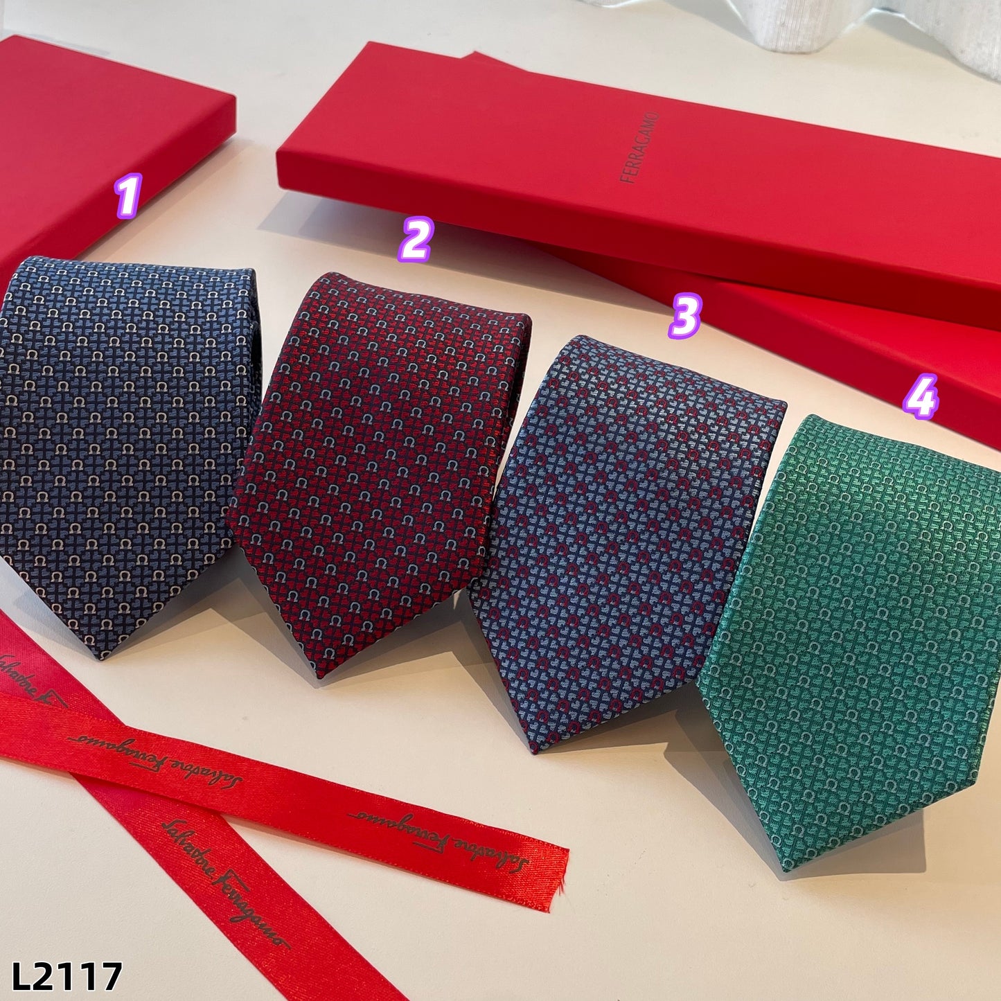 L2117 Luna tie