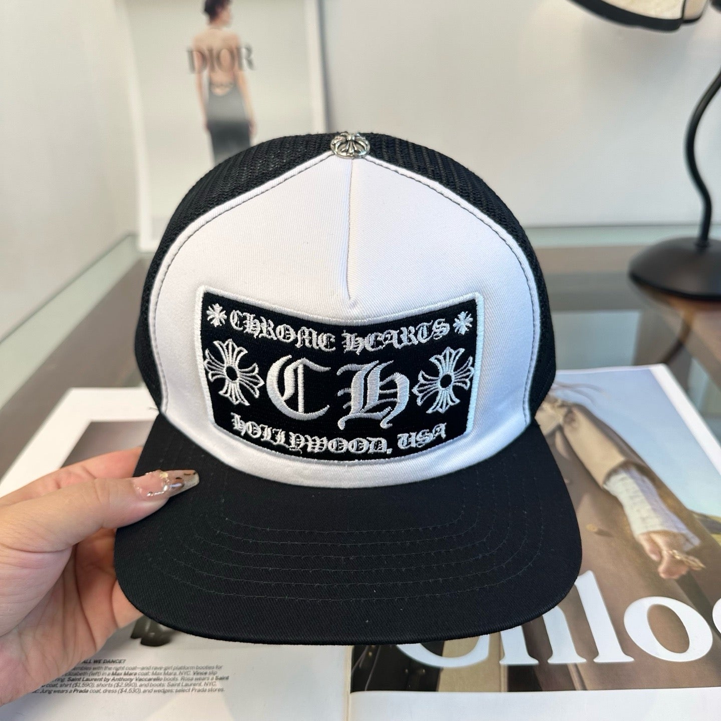 L2696 Luna Hat