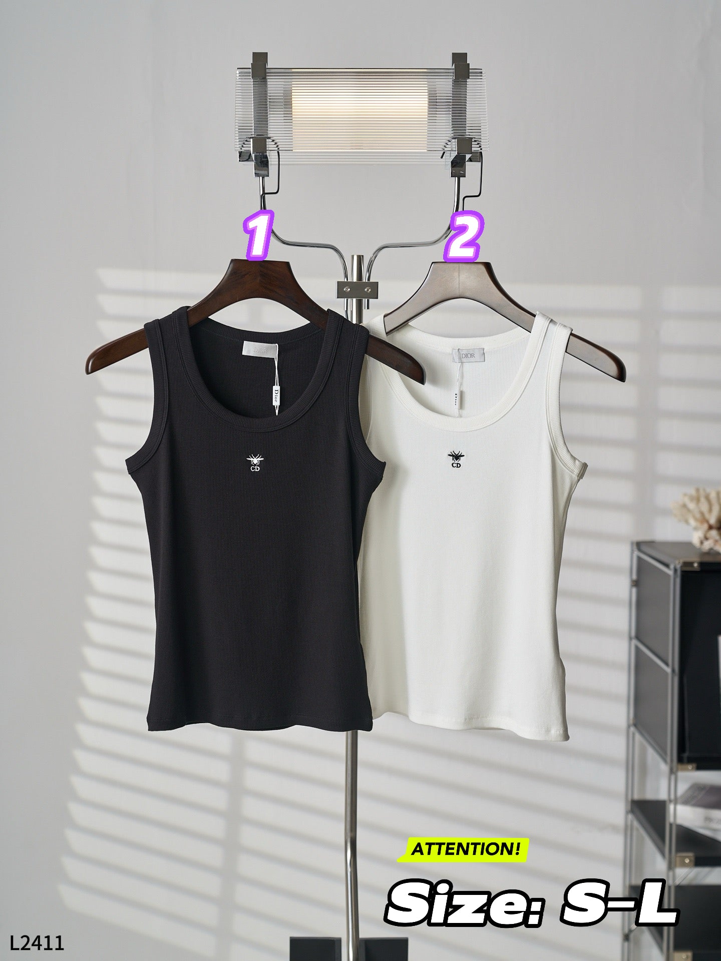 L2411   Luna    Clothing