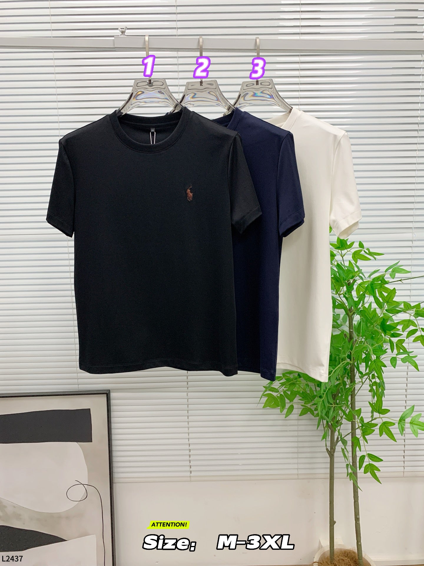 L2437 Luna — Clothing